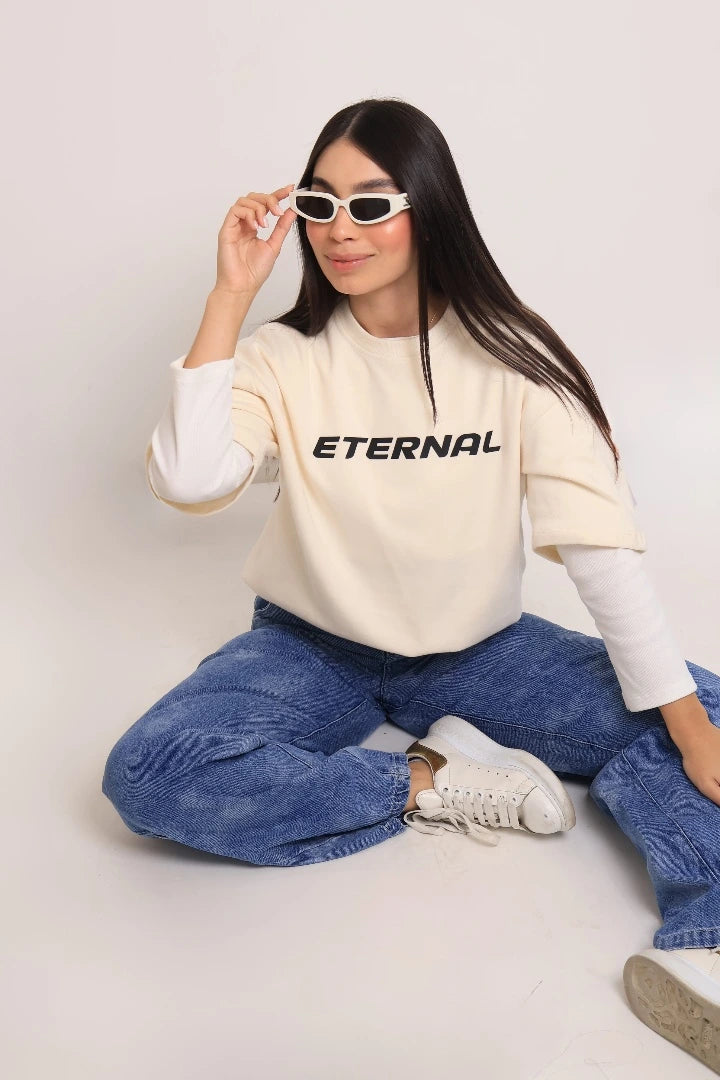 Camiseta Creme Oversize Strangers