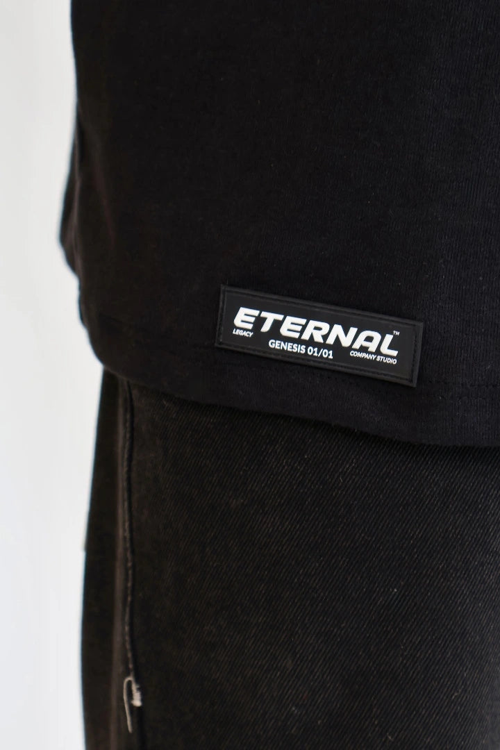 Camiseta Negra Oversize The World