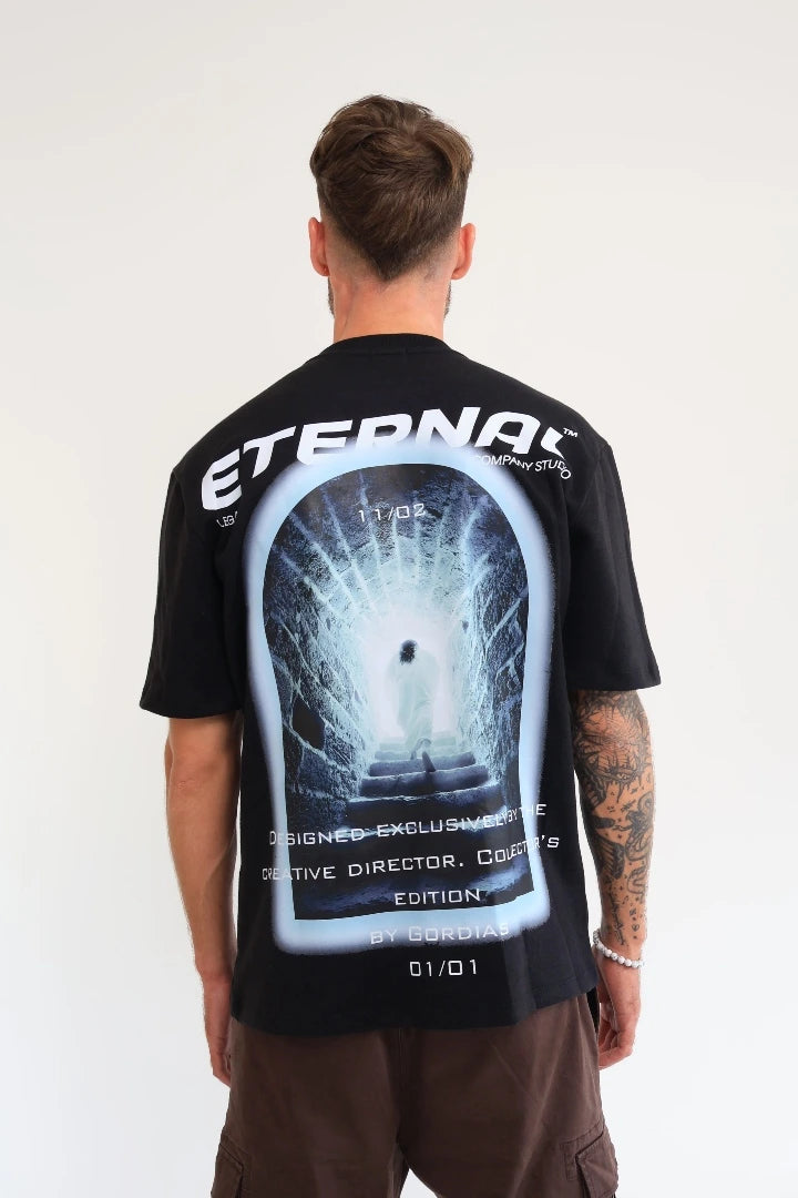 Camiseta Negra Regular Fit Gordias